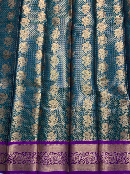 Vegan Silk Saree Green Colour with Copper and Magenta Border