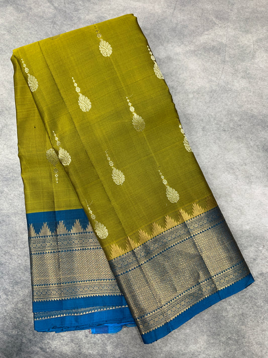 Pure Kanchipuram Silk Saree Olive Green Colour with Sky Blue Colour Border