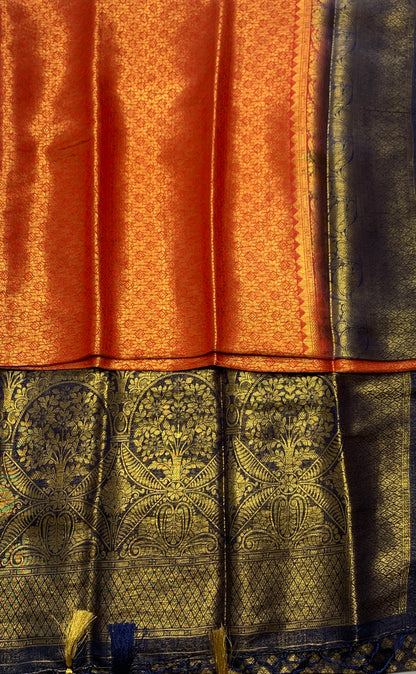 Red shade kuberra pattu with Navy Blue Pallu