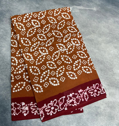 Chettinad Sungudi Cotton Brown Colour with Maroon Colour Border