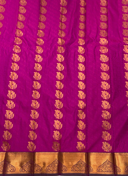 Vegan Silk Saree Magenta shade with Copper Border