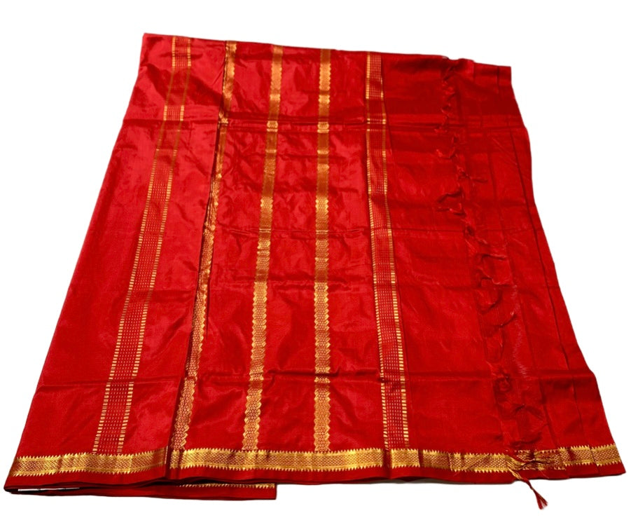 9 yards Pure Kanchipuram Silk Saree Red Colour