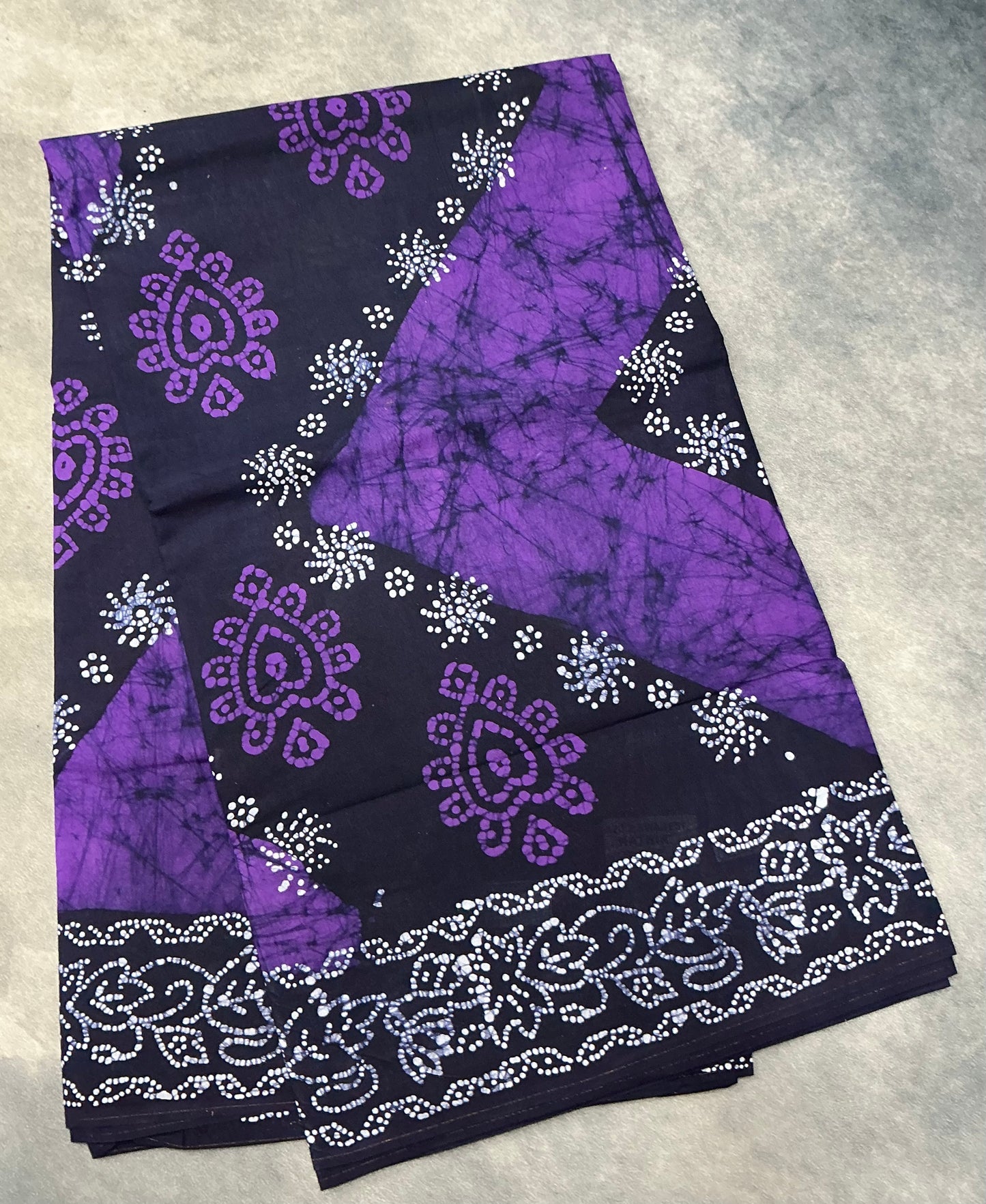 Chettinad Sungudi Cotton Dual Colour Saree with Navy Blue Colour Border