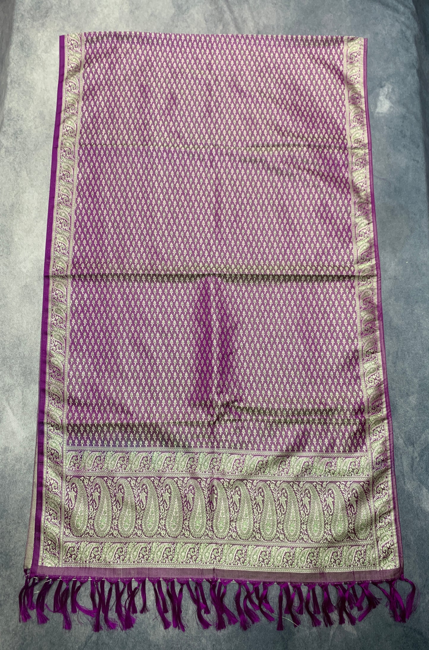 Magenta Colour Facilitation Shawl Ponnadai