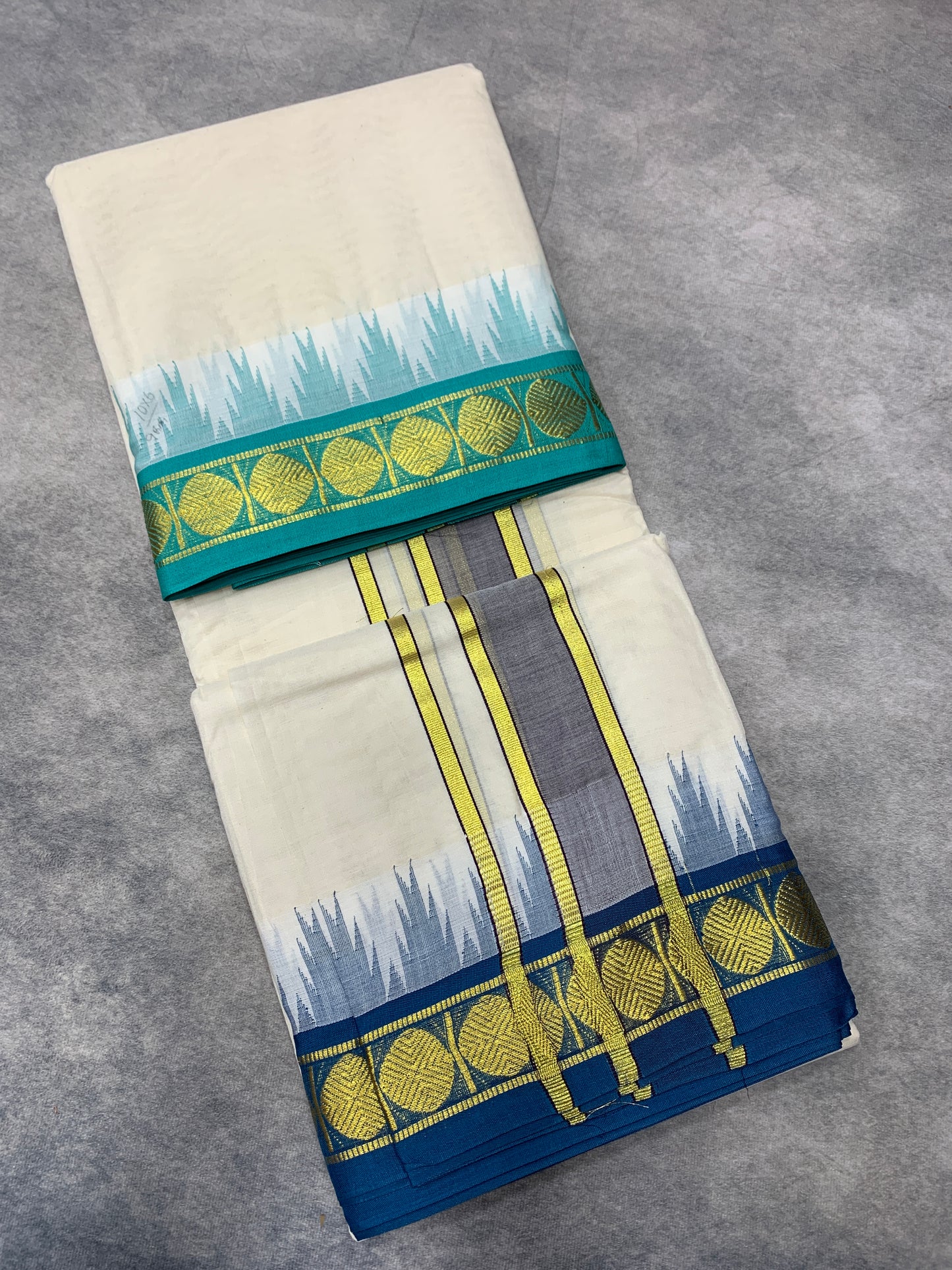 10x6 Korvai Cotton Dhoti Half White Colour with Green and Blue Border