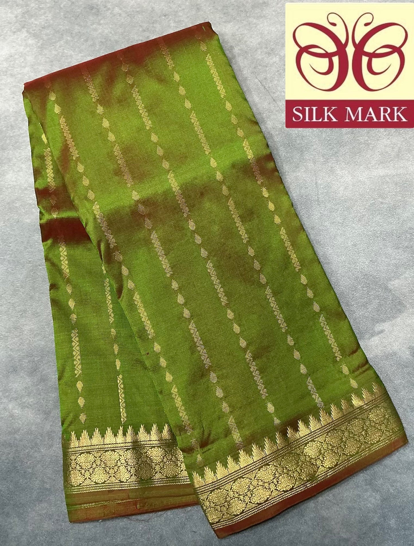 Pure Kanchipuram Silk Saree Olive Green Colour with Golden Border