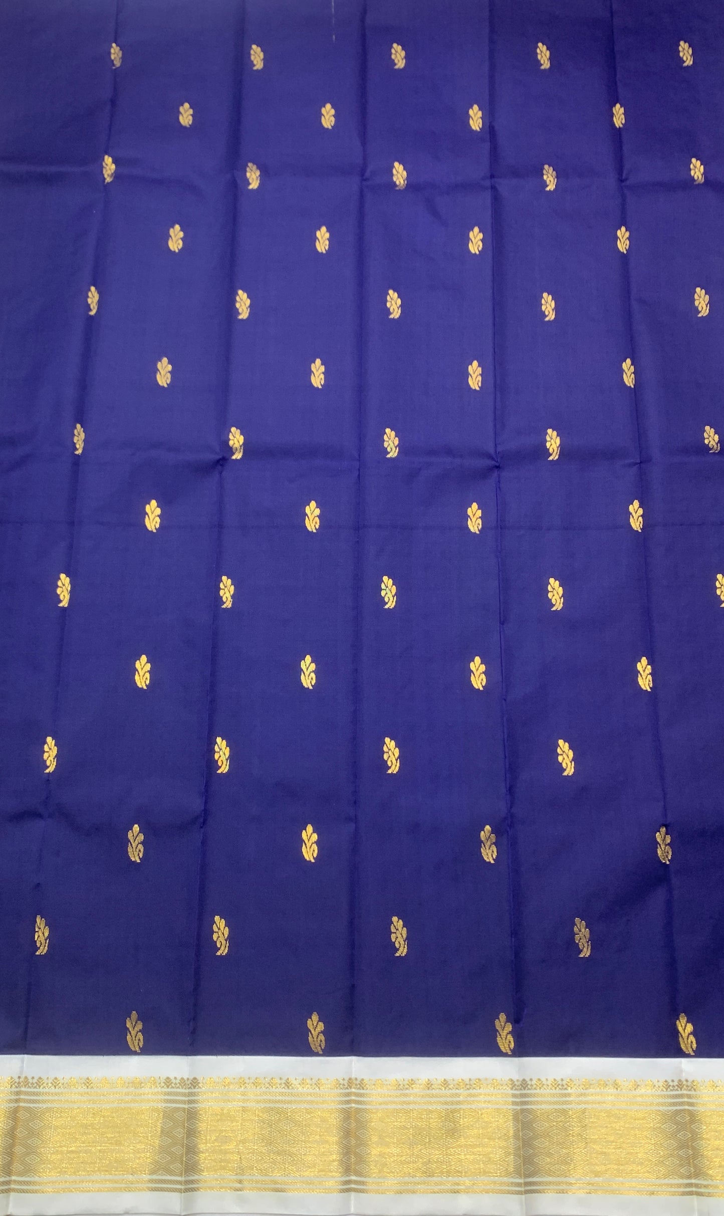 Pure Kanchipuram Silk Saree Navy Blue Colour with White and Gold Zari Border