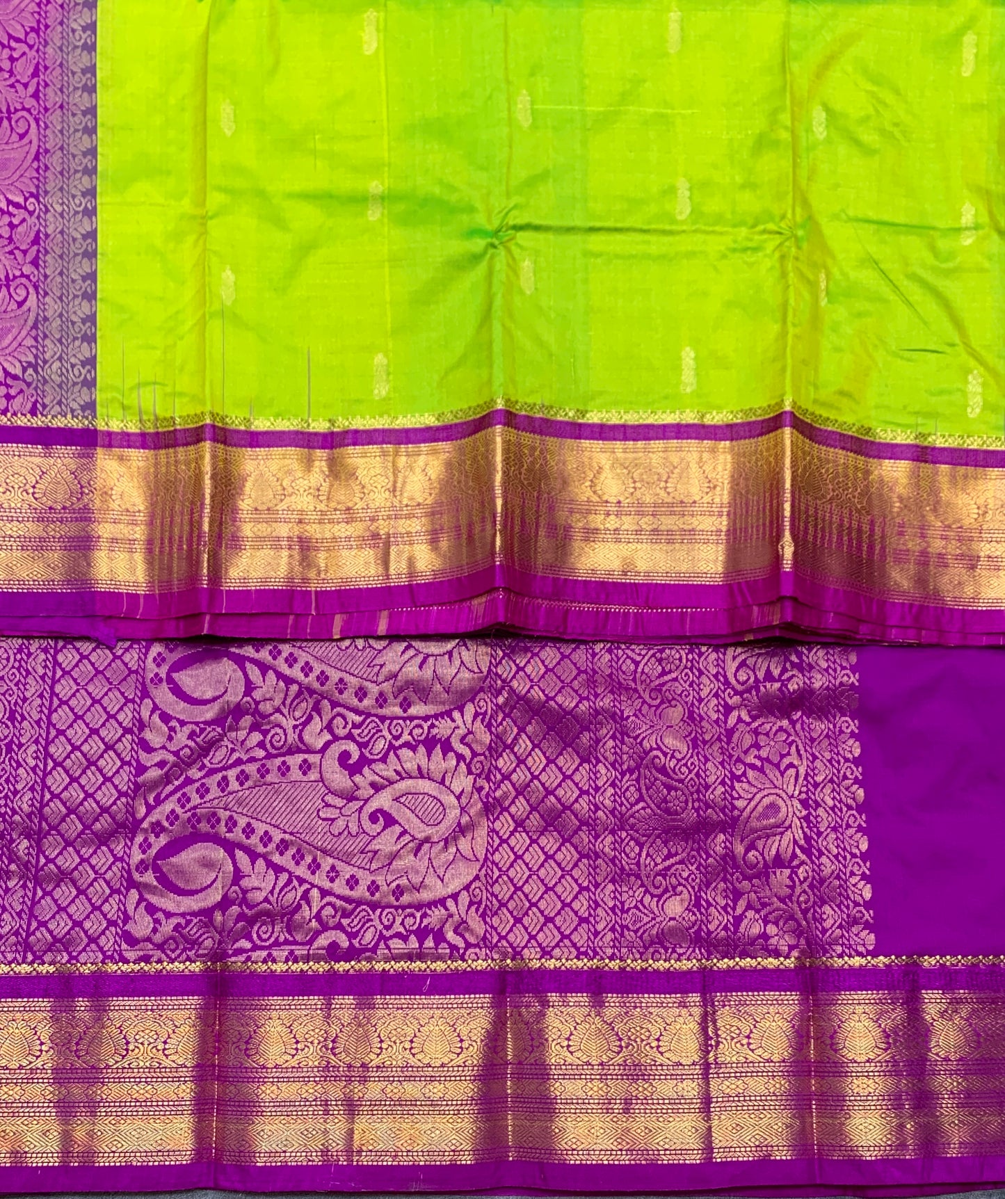 Pure Kanchipuram Silk Parrot Green Colour with Magenta Border