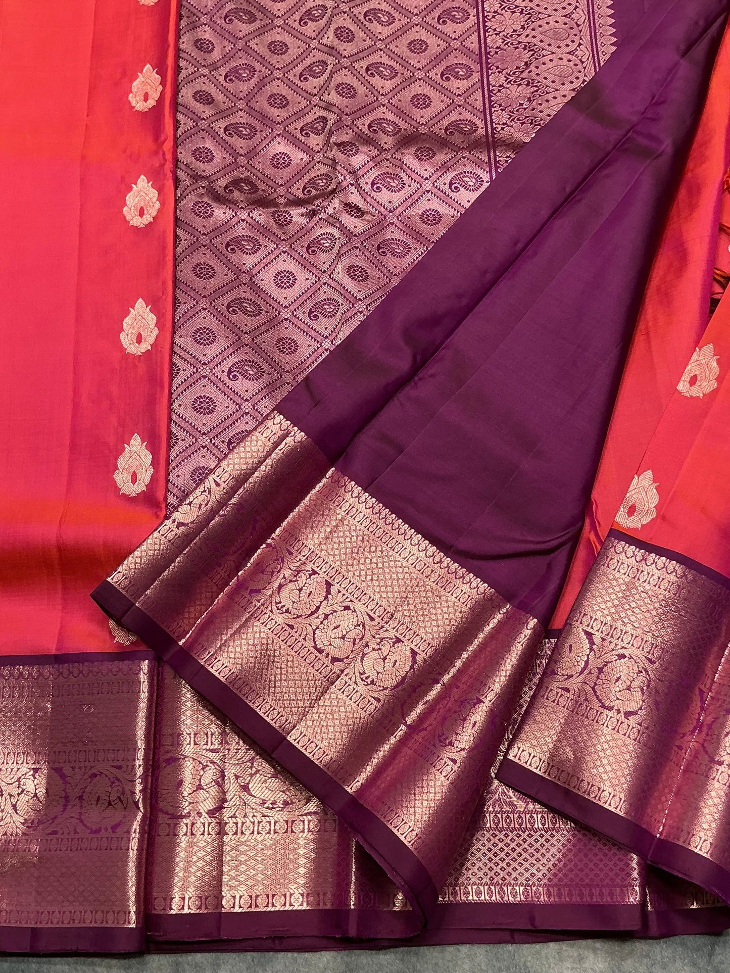 Pure Kanchipuram Silk Saree Peachish Pink Colour with Dark Magenta Border