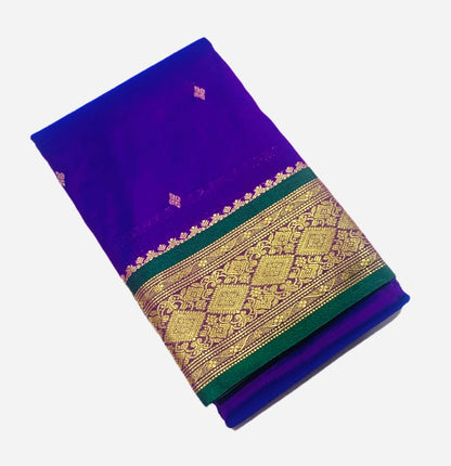 Lavender shade saree with Sliver and Green Border