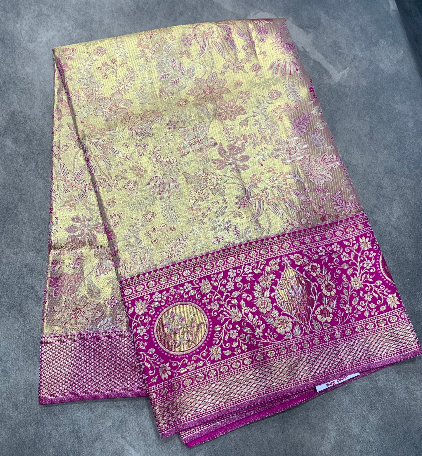 Sliver Pink Shade Soft Kanchi Tissue Pattu Saree with Pink border