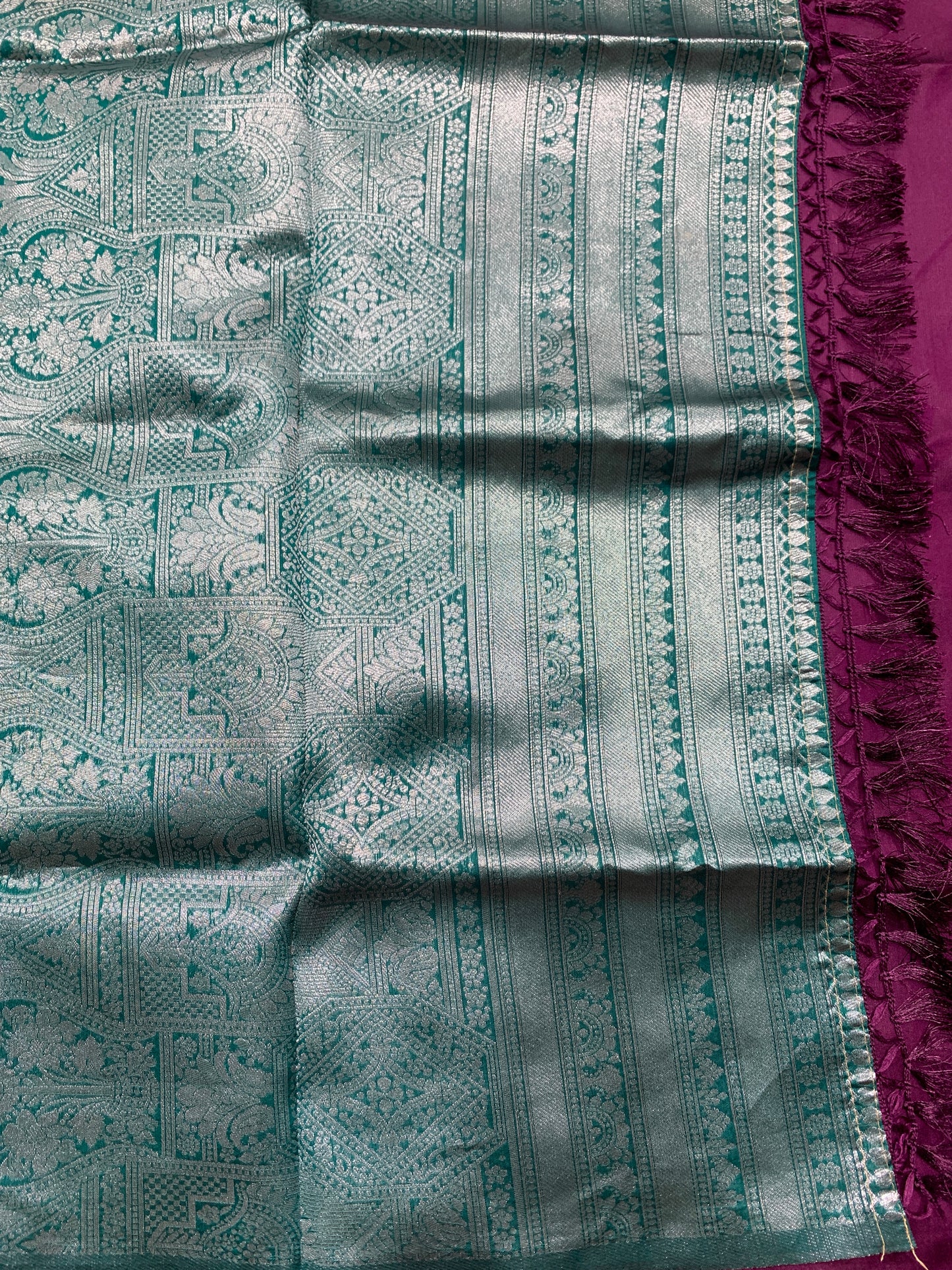 Paper Silk Saree Magenta Colour with Borderless