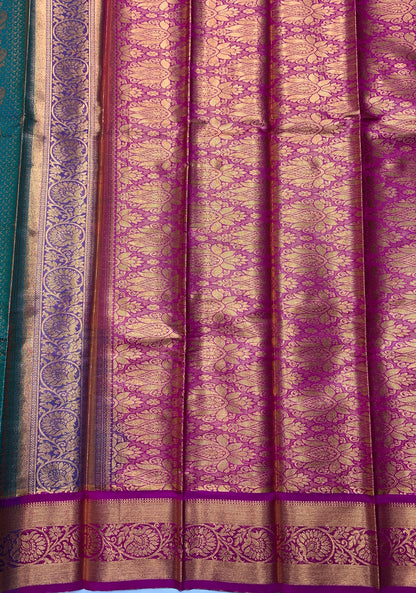 Vegan Silk Saree Green Colour with Copper and Magenta Border