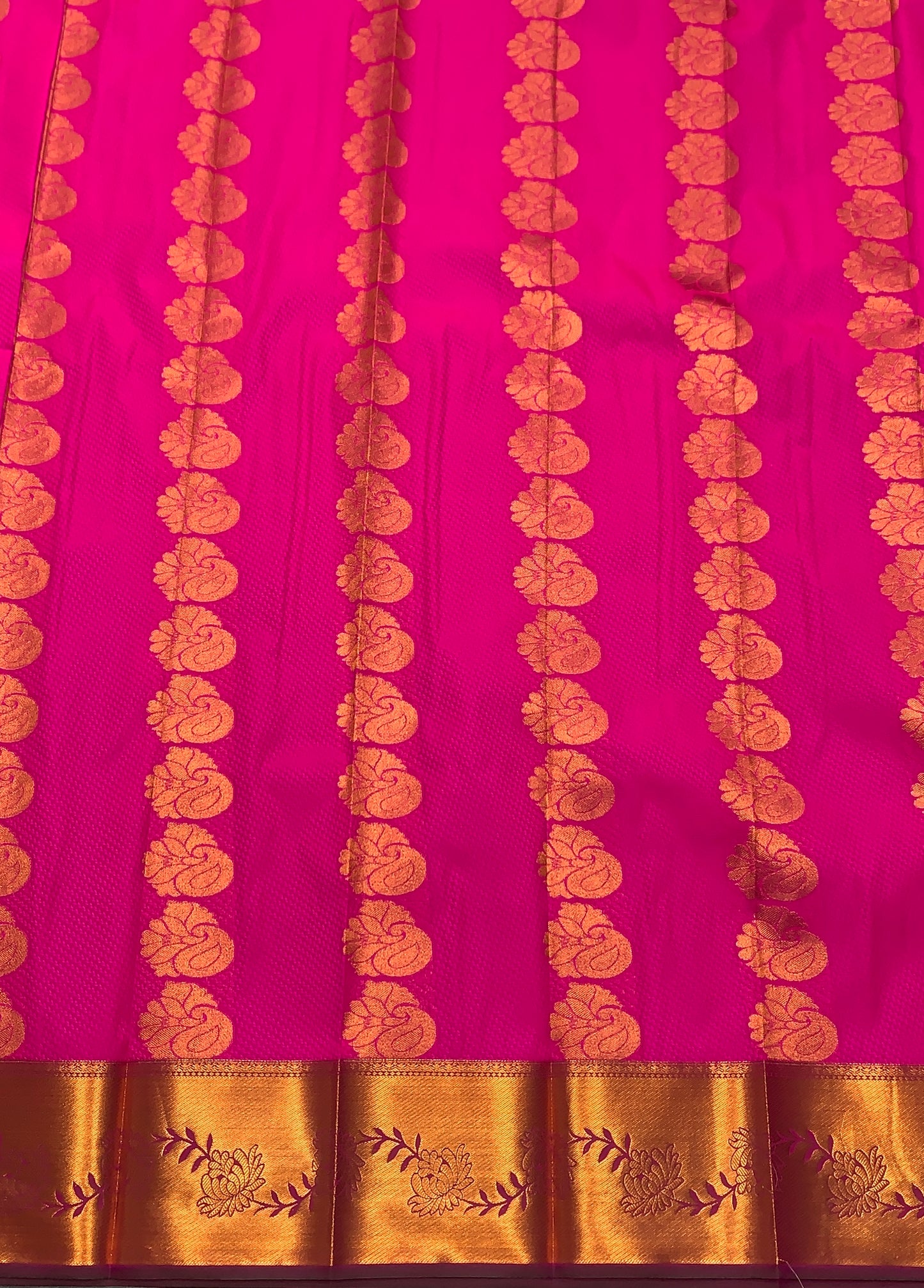 Vegan Silk Saree Rani Pink Colour Saree with Copper Border