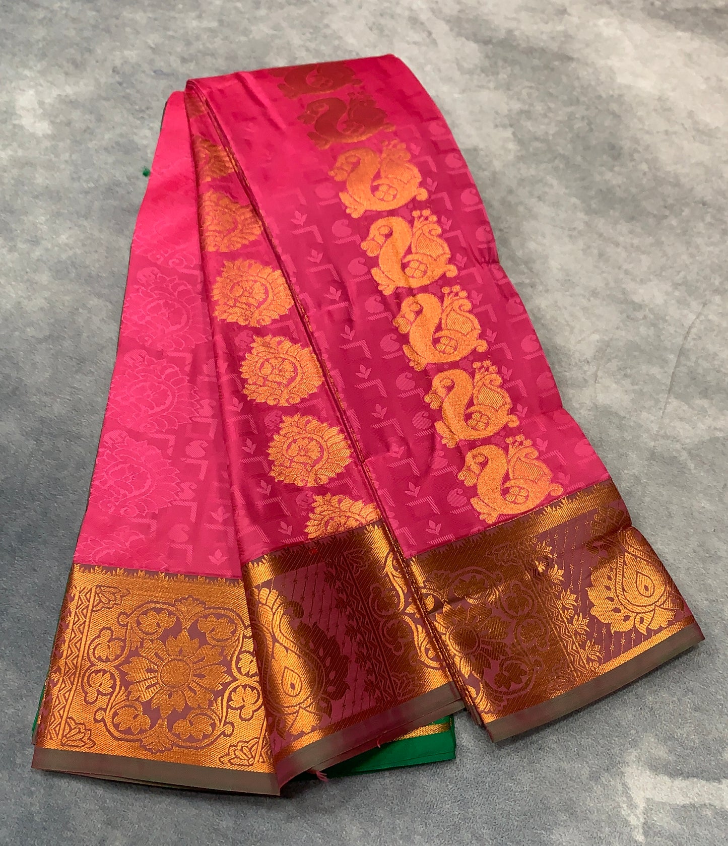 Vegan Silk Saree Peach Pink Colour Saree with Copper Border