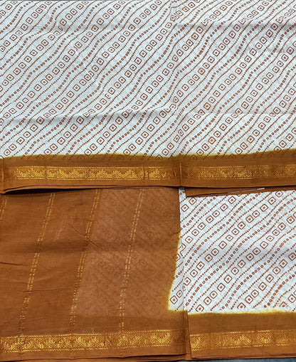 Chettinad Sungudi Cotton White Colour with Brown Colour Border