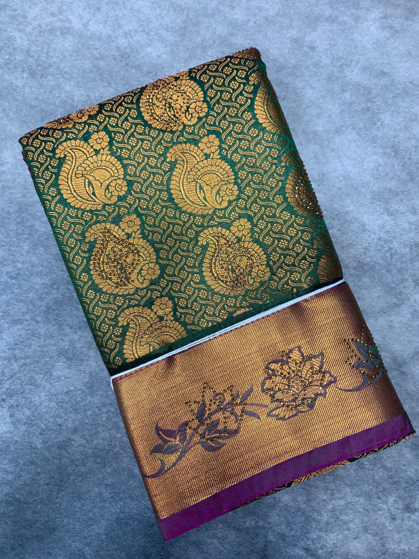 Vegan Silk Saree Green Colour with Copper and Magenta Border