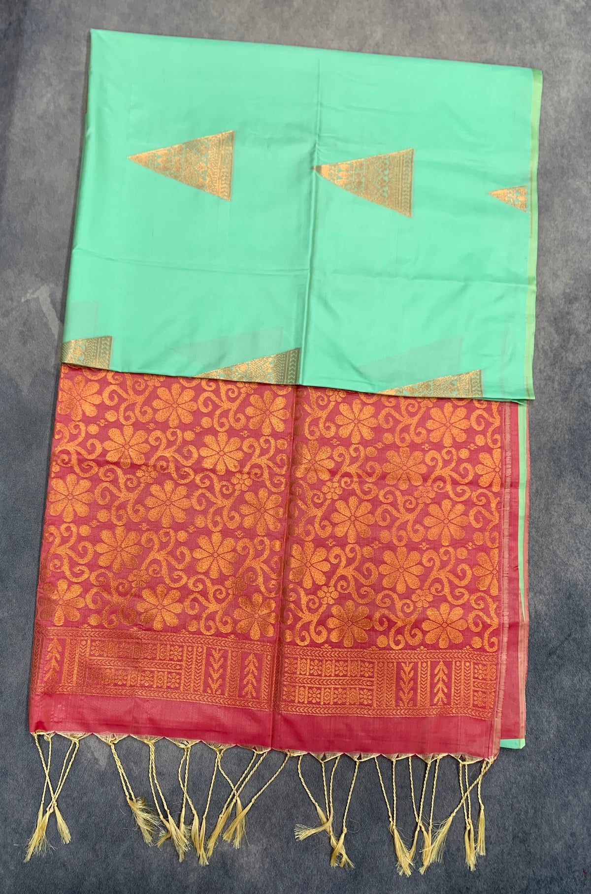 Art Silk Saree Mint Green Colour with Borderless
