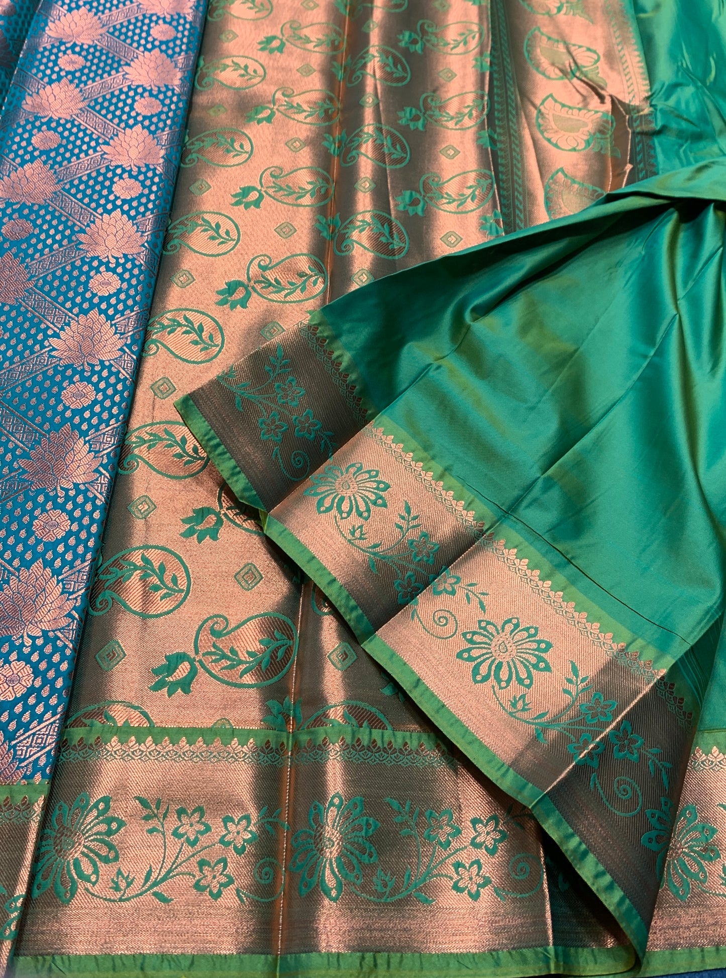 Vegan Silk Saree Rama Green Colour with Light Green and Copper Border