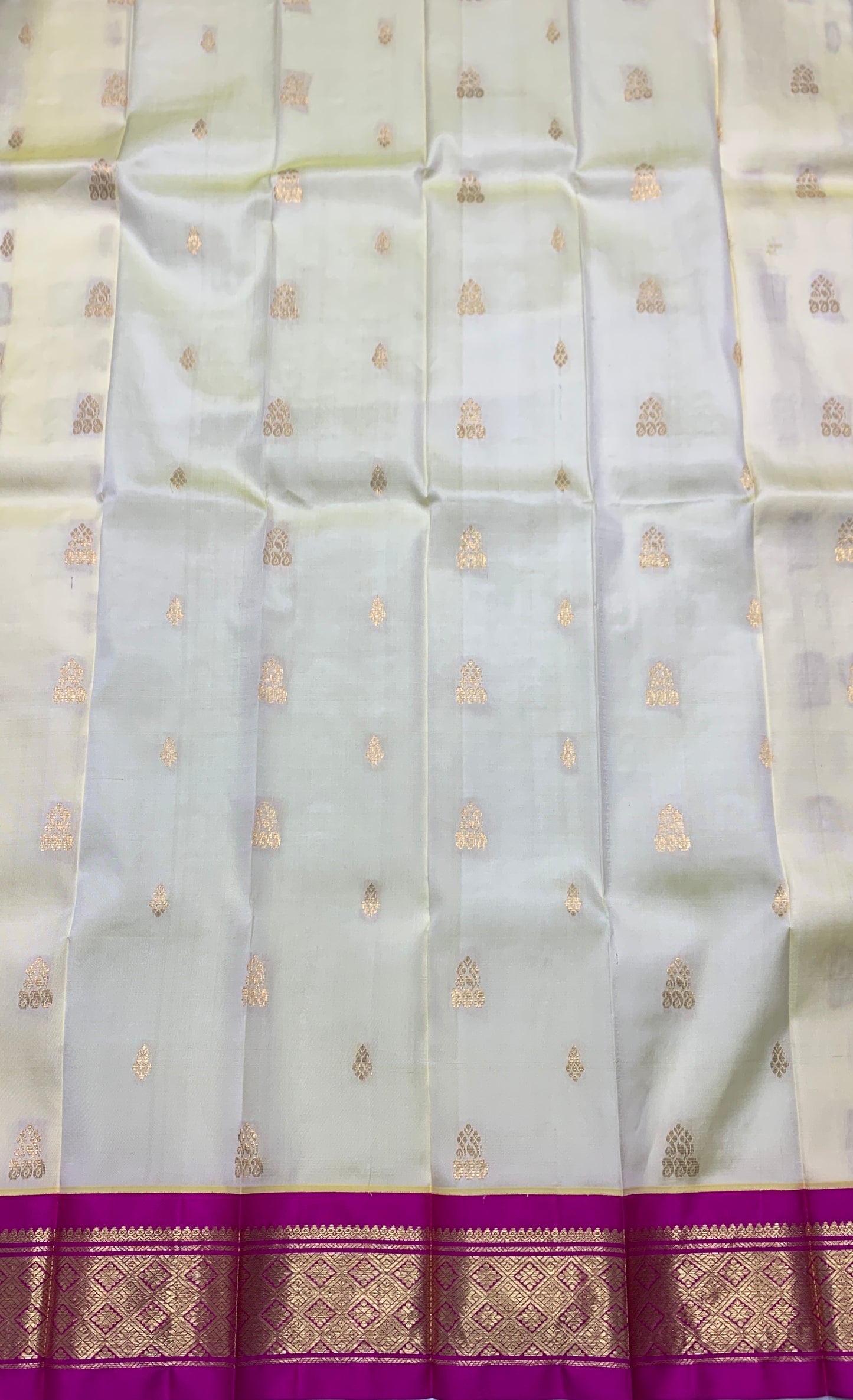 Pure Kanchipuram Silk Saree Ivory Colour with Pink and Gold Zari Border