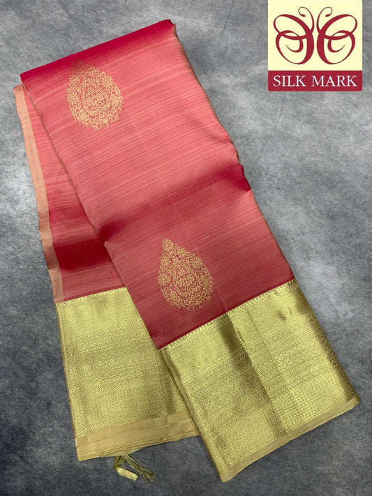 Pure Kanchipuram Silk Saree Peach Pink Colour with Golden Colour Border