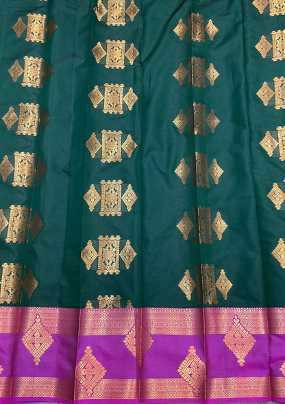 Soft Silk Casual Saree Green with Rettai Pettu Magenta Colour Border