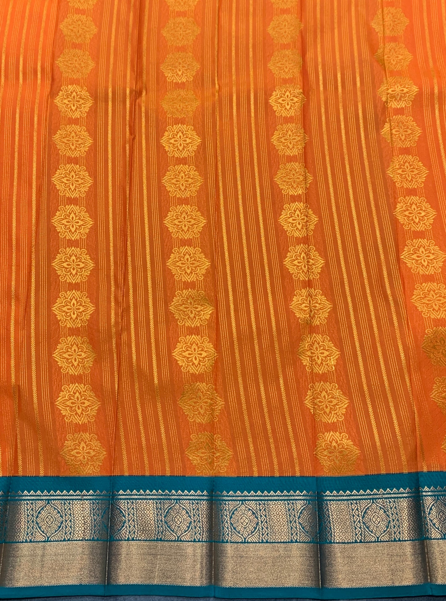 Vegan Silk Saree Mango Yellow Colour Saree with Green Colour Contrast Border