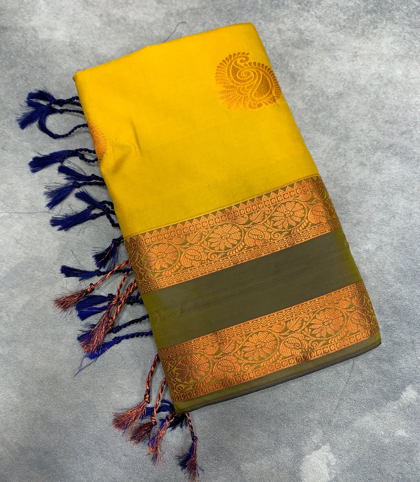 Soft Vegan Silk Saree Yellow Colour with Rettai Pettu Border