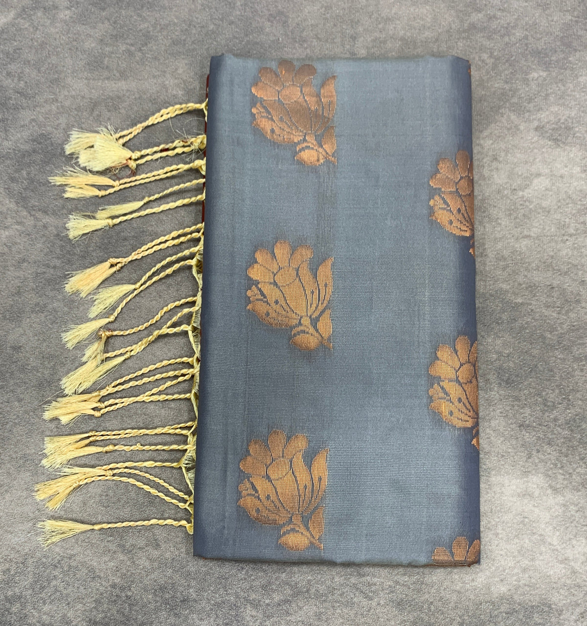 Art Silk Saree Grey Colour with Borderless