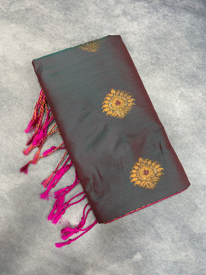 Soft Vegan Silk Saree Grey Colour with Pink and Copper Border