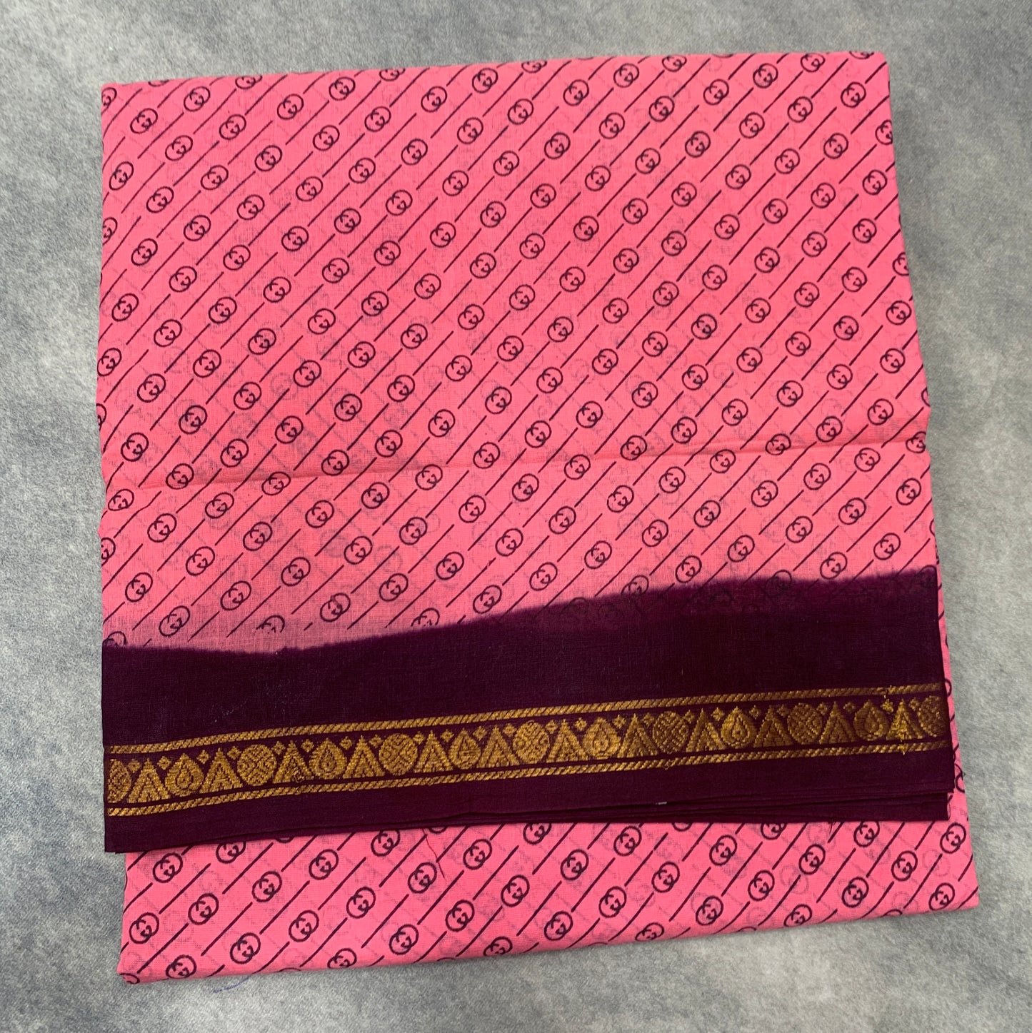 9 yards Cotton Saree Tomato Pink Colour with Brown Border