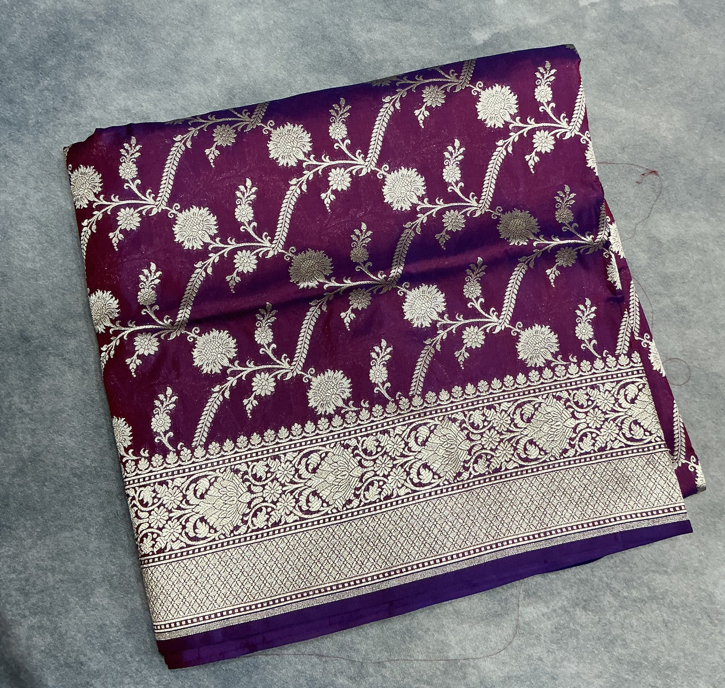 Pure Banaras Silk Saree Chocolate Brown (Dual Tone)Colour with Beautifully Crafted Floral Banarasi border