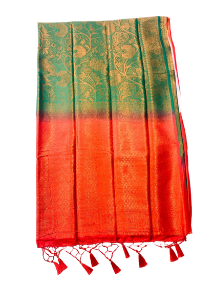 Dark Green kuberra pattu with Flower design.