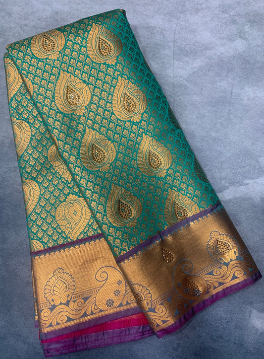 Vegan Silk Saree Rama Green Colour with Copper and Magenta Border