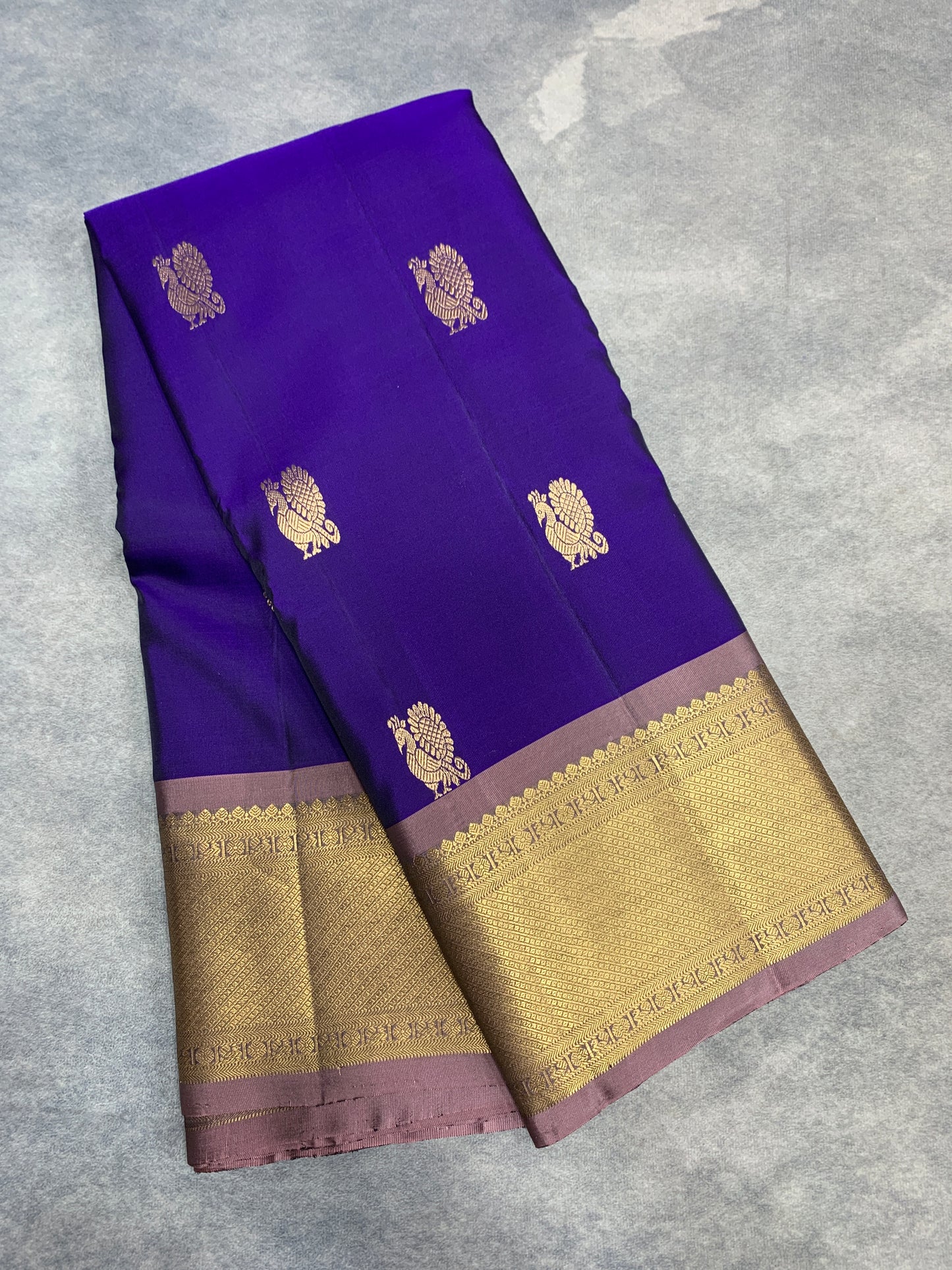 Pure Kanchipuram Silk Saree Blue Colour with Light Lavender Border