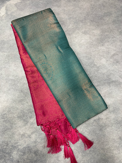 Soft Silk Saree Green Colour with Pink Colour Pallu