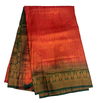 Red shade Kuberra Pattu with Green Pallu