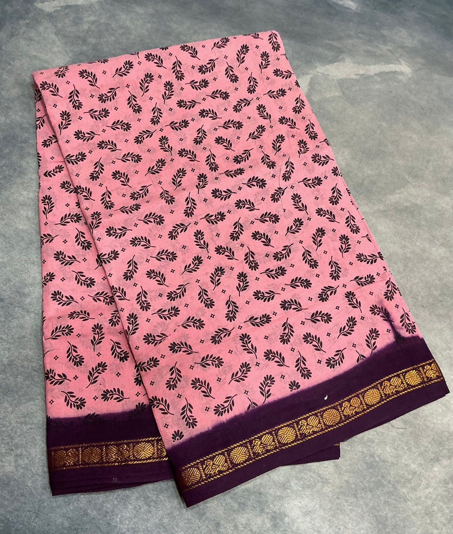 Chettinad Sungudi Cotton light Pink Colour with Brown Colour Border