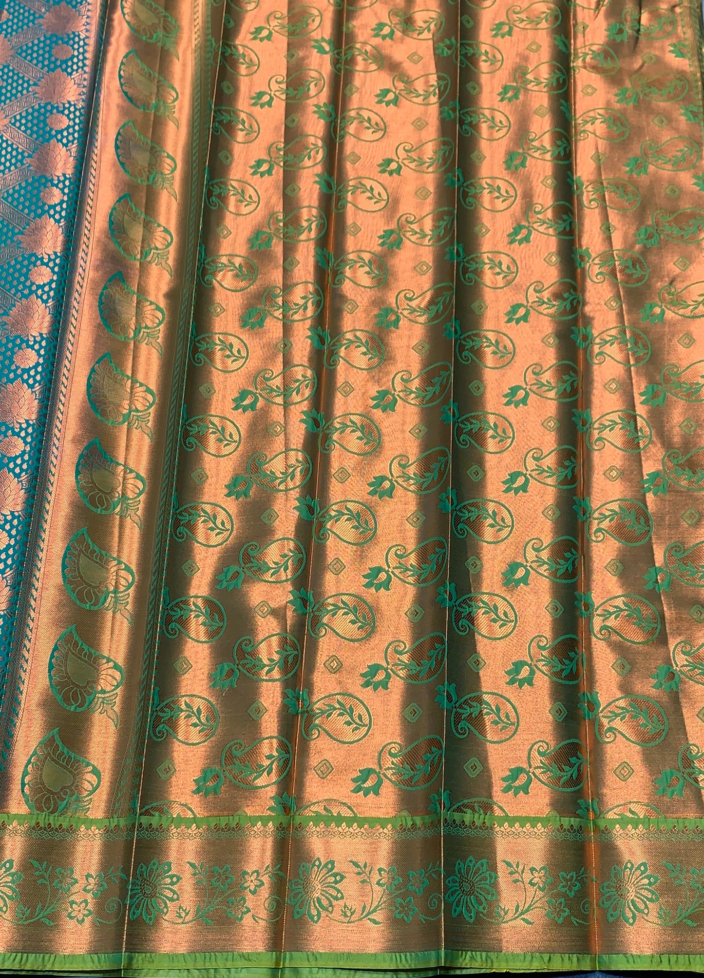 Vegan Silk Saree Rama Green Colour with Light Green and Copper Border