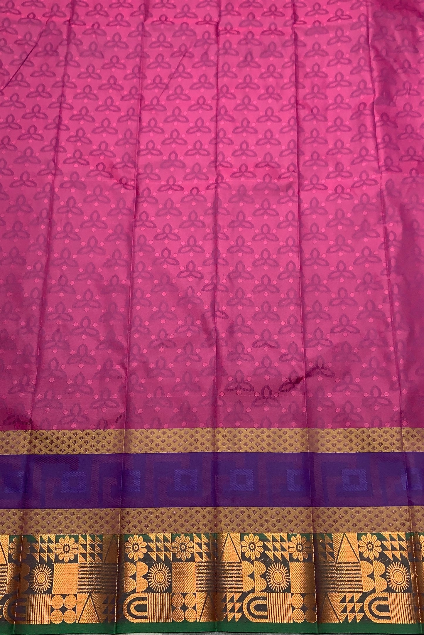 Synthetic Cotton Saree Magenta Colour with Copper Border