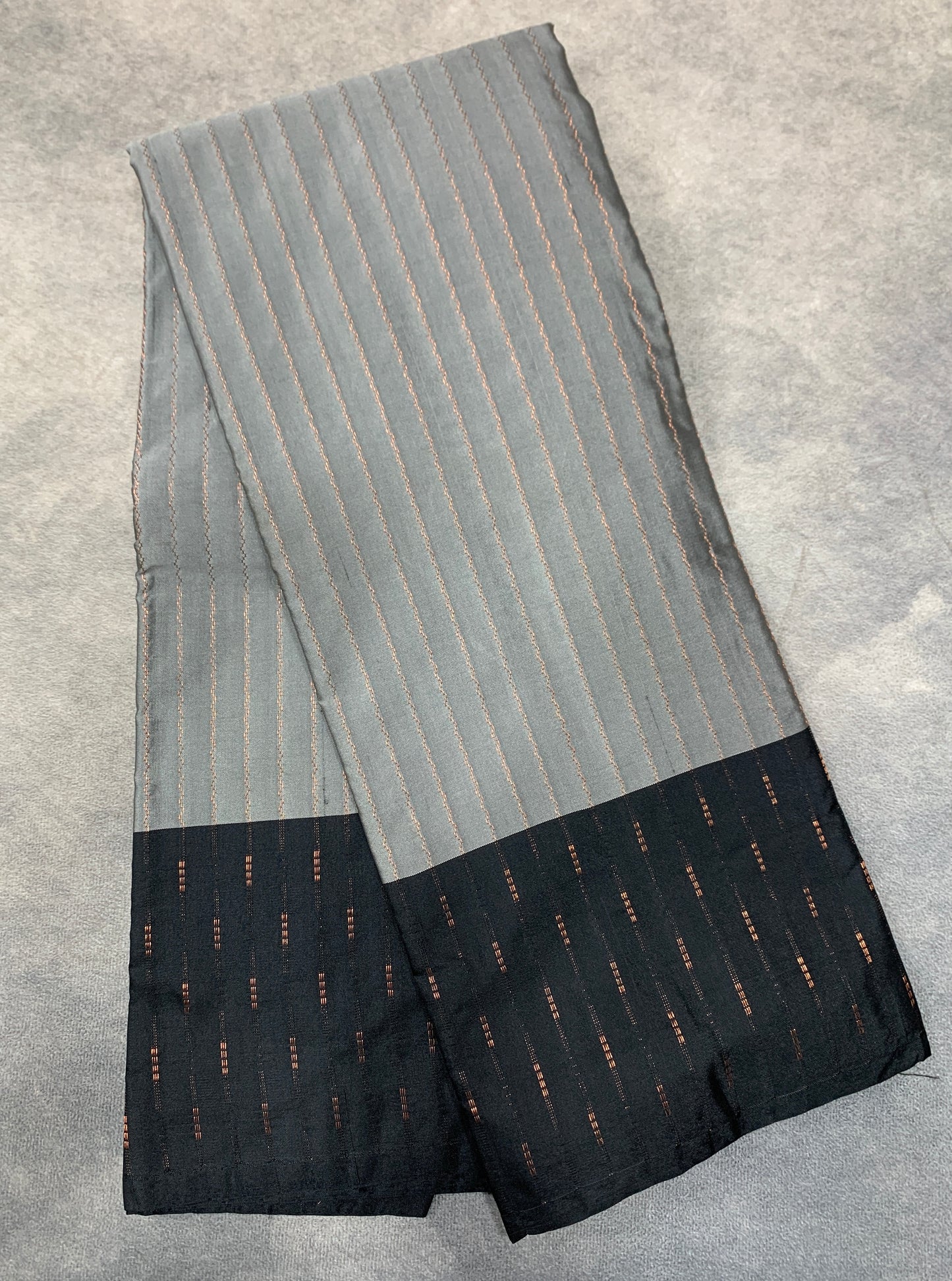 Arani Silk Saree Gray Colour with Block Border