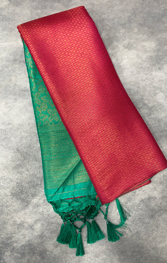 Soft Silk Saree Pink Colour with Sapphire Colour Pallu