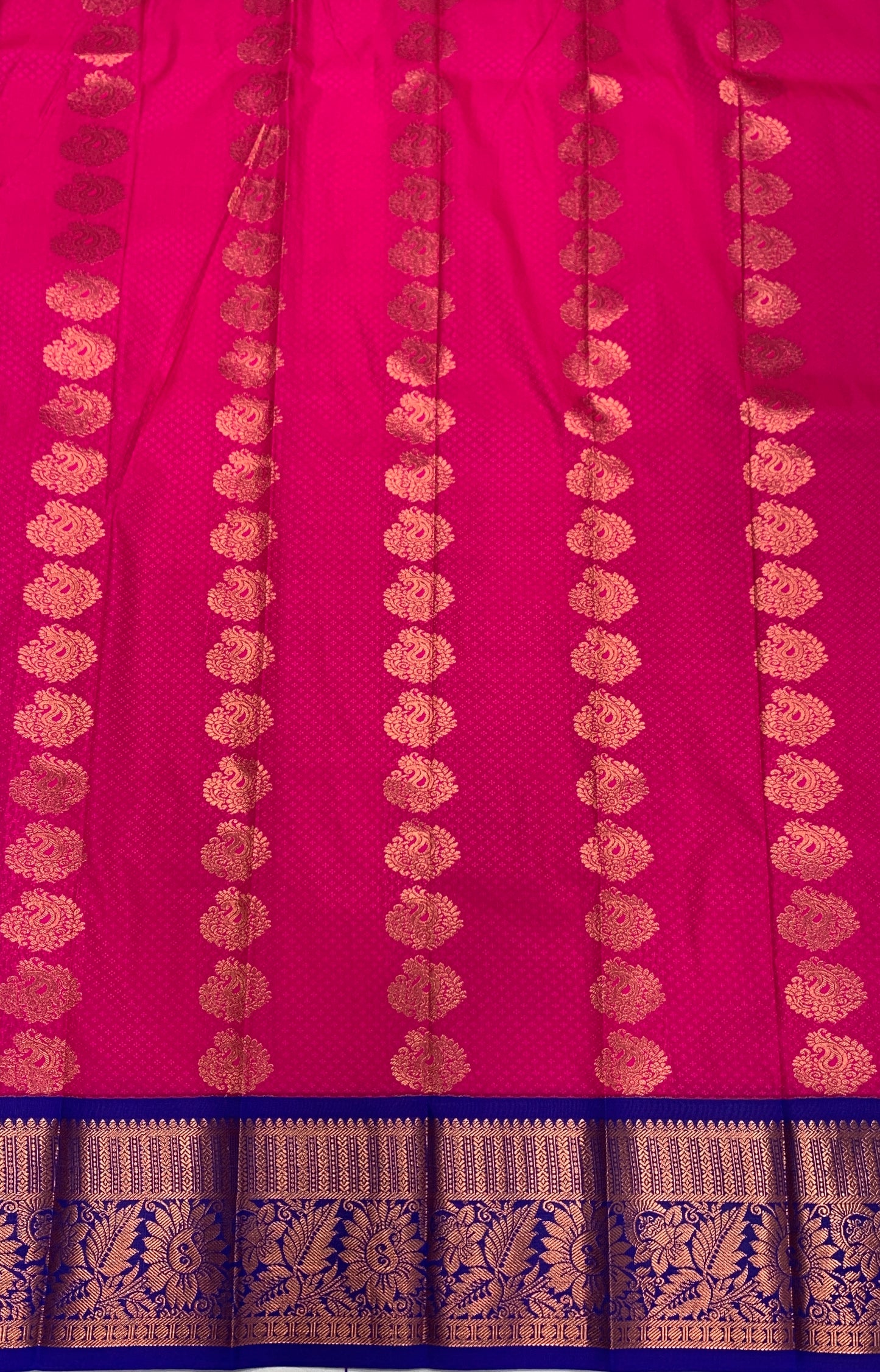 Vegan Silk Saree Pink Colour with Copper and Blue Border