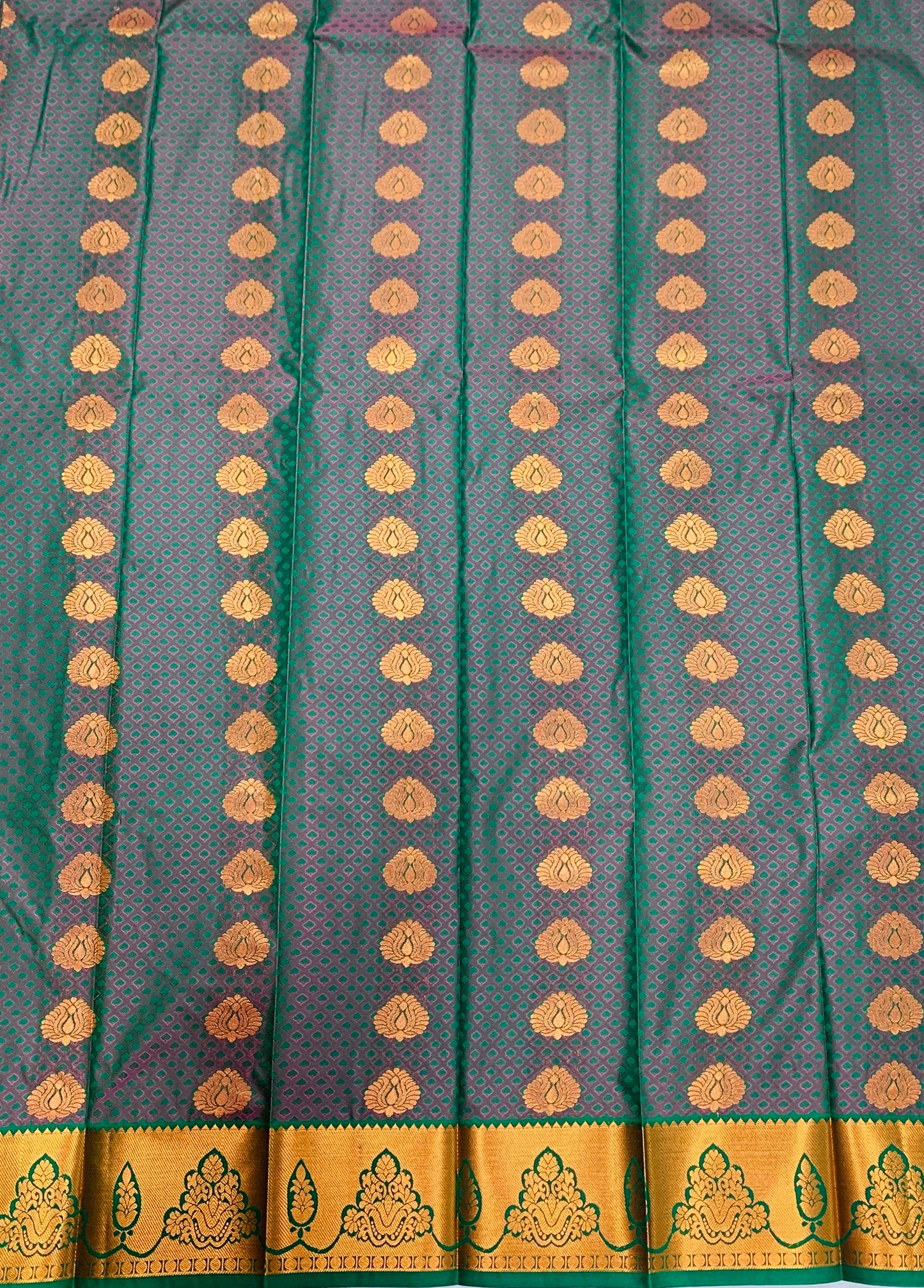 Vegan Silk Saree Dual shade with Green Border