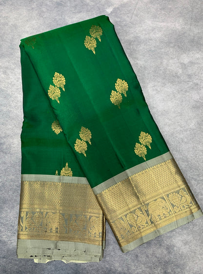 Pure Kanchipuram Silk Saree Green Colour with Biscuit Colour Border