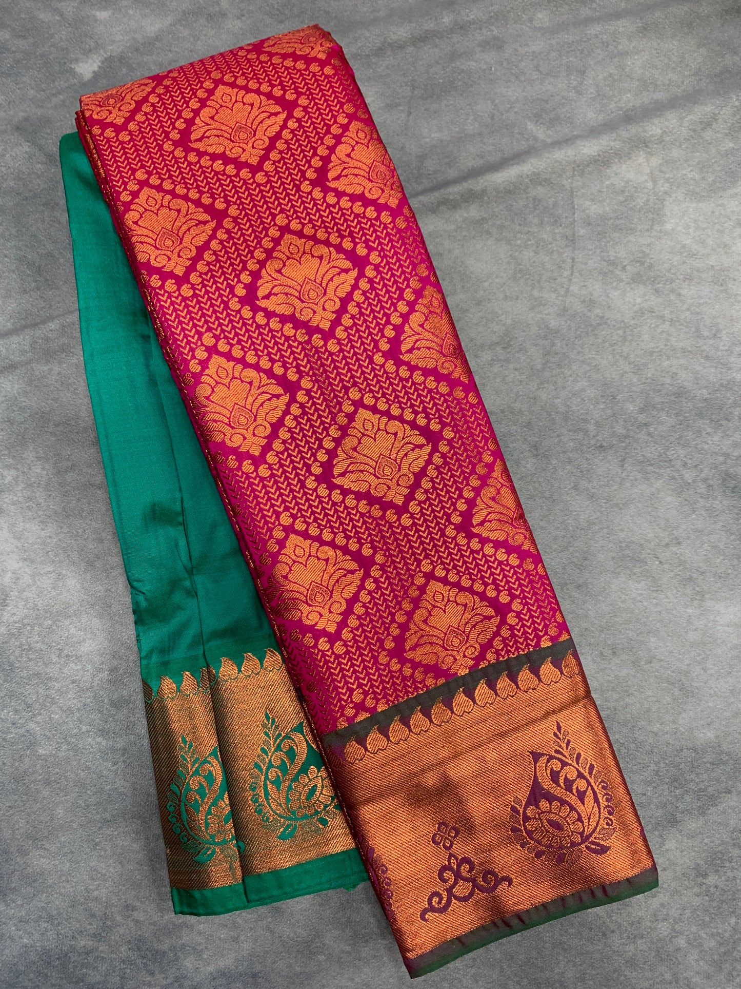 Vegan Silk Saree Pink Colour with Light Green and Copper Border