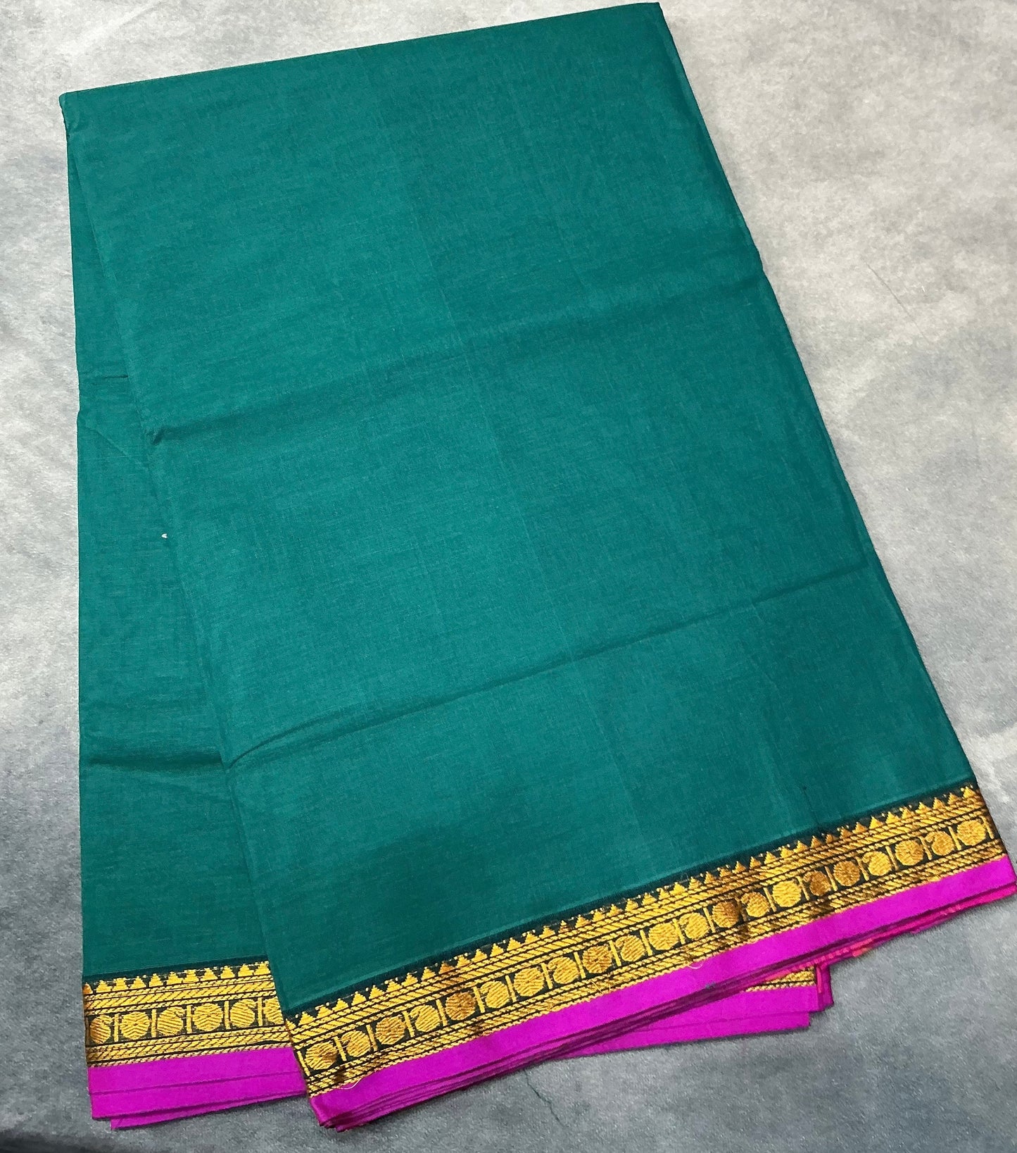 Chettinad Cotton Saree Rama Green Colour with Pink Colour with Thread Work Border
