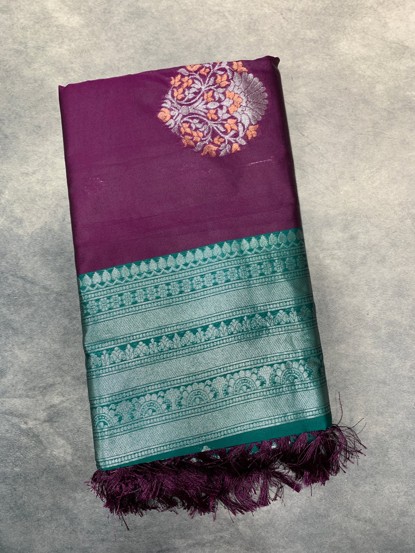 Paper Silk Saree Magenta Colour with Borderless