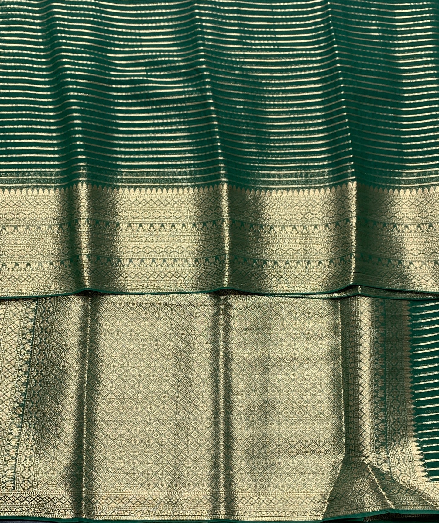 Georgette Saree Green Colour with Sliver Floral Design Border