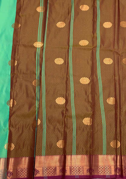 Rama Green Shade Silk Cotton Saree with Copper Zari Border and Floral Design